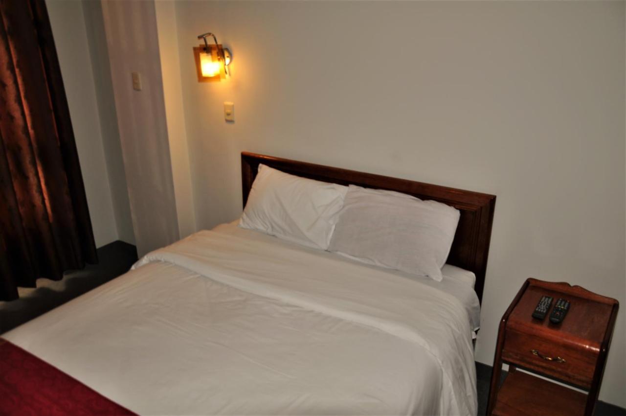 Cesar'S Hotel Peru بونو المظهر الخارجي الصورة